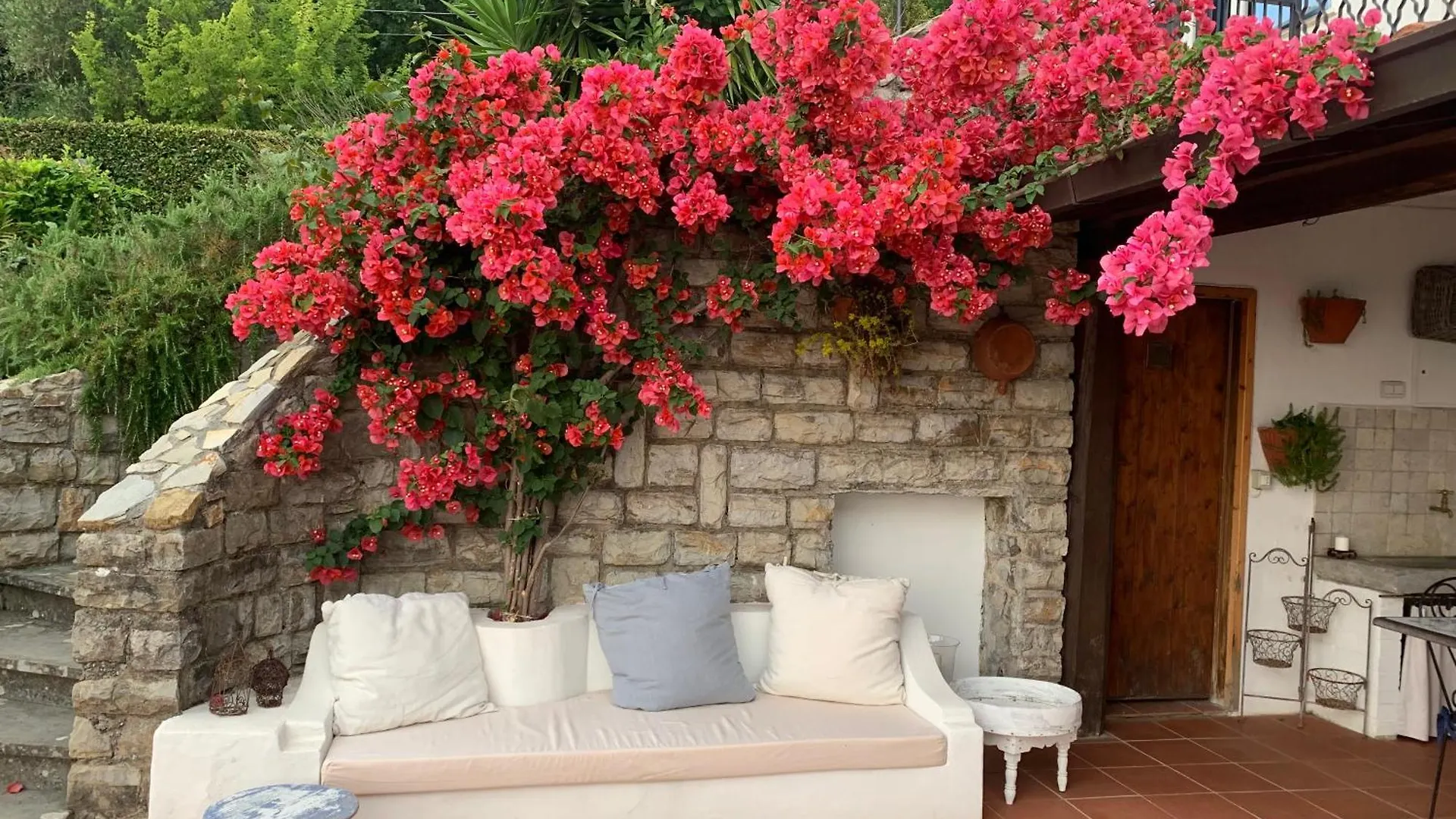 Villa Pera Corsanico-Bargecchia Itália